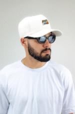 Boné Branco School – Estilo Universitário Urbano