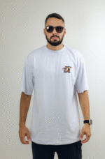 Camiseta Masculina Baseball Branca – Estilo Esportivo Casual