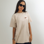 Camiseta Feminina Oversized Branca com Estampa Bandeira