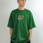 Camiseta Masculina School Verde – Estilo Universitário Urbano